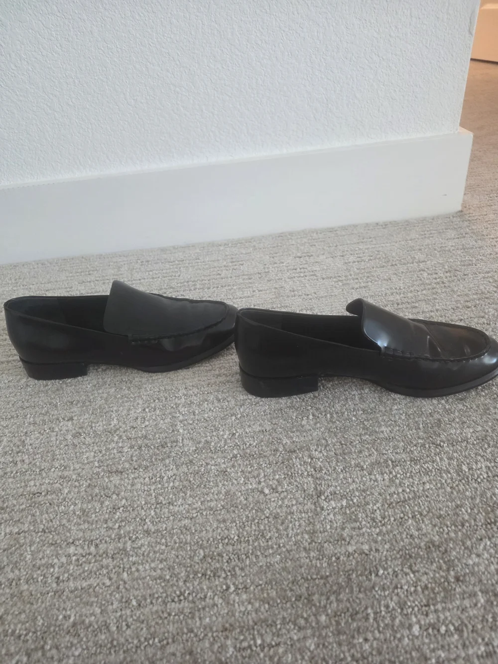 Vince Black Leather Penny Loafers